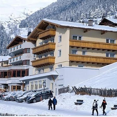 Hotel Garni Panorama แซร์เฟาส์ ภายนอก รูปภาพ